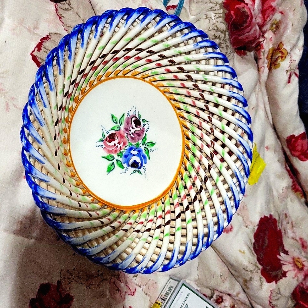 2pcs Floral Vintage Italian Pottery